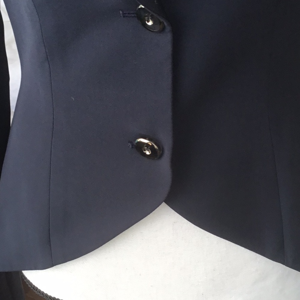 Jacket - Picture 2 of 6